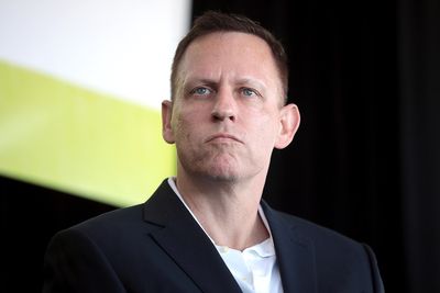 Peter Thiel Accuses Pope Leo XIV of Acting as a 'Chinese Communist Agent' Over AI Rules