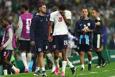 Why did Jarell Quansah get a red card in England v Mexico match?