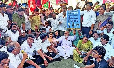 DMK hits out at Tamil Nadu govt over removal of Stalin's name from desalination project plaque