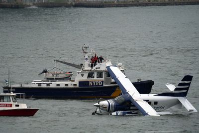 Moment plane carrying 10 crash lands in New York City’s East River