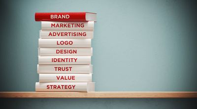 How brands reach business leaders: The power of credibility, context, and visibility
