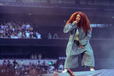 SZA Uses Secret Burner Instagram to Reveal Autism Diagnosis and Slam Critics