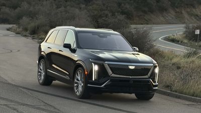 Cadillac Recalls 14,000 Vistiq EVs Over Child-Trapping Risk