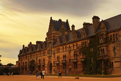No AC, Poor Ventilation: Over 1,000 UK Schools Shut as Outdated Buildings Turn Into 'Ovens' During Heatwave