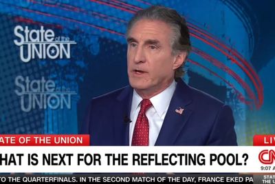 Trump official clashes with CNN anchor over Lincoln Memorial Reflecting Pool ‘vandalism’ claims