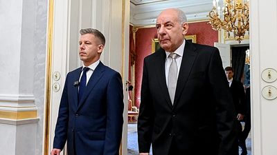 Hungary could vote to oust president as early as next week as opposition complains of 'tyranny'
