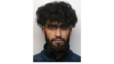 London Underground sex offender jailed again after threatening to 'stab' police officers