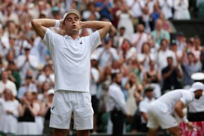 Britain's Fery stuns Dimitrov, Paolini into Wimbledon quarters