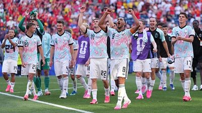 USA's Balogun has little impact as Belgium soars into World Cup quarterfinals against Spain