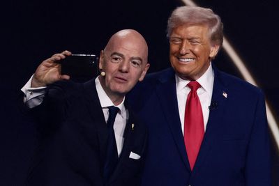Growing calls for Fifa boss to quit over Trump red card scandal