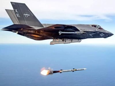 US in talks on Europe missile co-production, source says