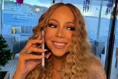 'That's Wild': Mariah Carey Stuns Fans By Queuing Like A 'Normal Person' During Disneyland Trip