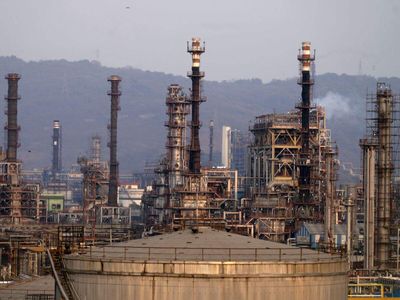 Indian state refiners ready for Iran oil if US extends waivers