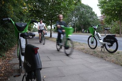 How e-bike crashes pushed up car insurance costs for drivers