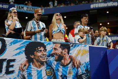 Argentina v Egypt LIVE: Lionel Messi and Mohamed Salah battle for World Cup quarter-final place