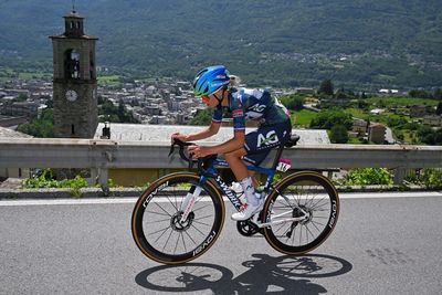 Urška Žigart handed positive injury update after jaw-fracturing Tour de Suisse crash
