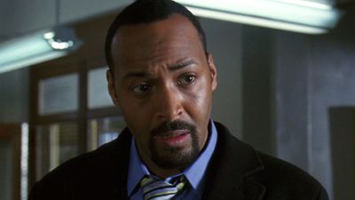 The Story Behind How Jesse L. Martin Landed Law & Order Role (And How Inside Info Was Involved)