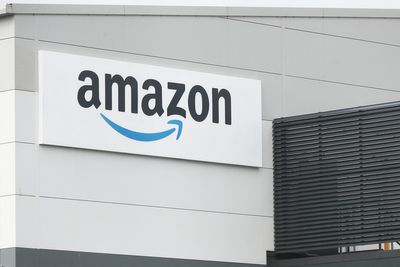 Amazon issues apology after CEO told she could not bring breastfed-baby to business course