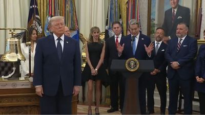 After buying up between $1m and $5m in Dell stock this year, Trump tells everyone to 'go out and buy a Dell computer'. Again.