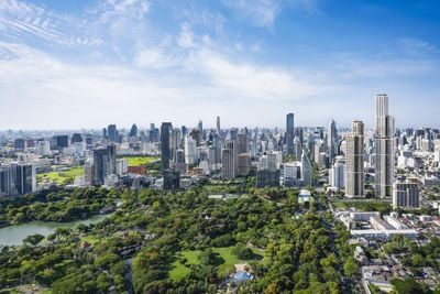 Weak condo market crushes land prices
