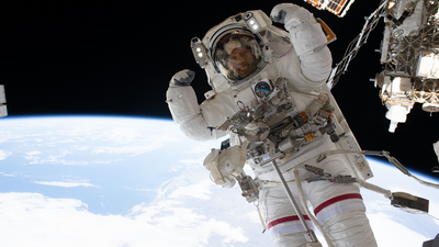 Astronaut flexes his muscles mid-spacewalk | Space photo of the day for July 7, 2026
