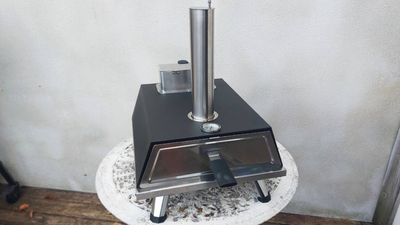 Vonhaus Outdoor Wood Pellet Pizza Oven review: an affordable pellet-powered pizza oven for small gardens