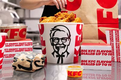 Adverts for Domino’s, KFC and Burger King cleared despite junk food crackdown