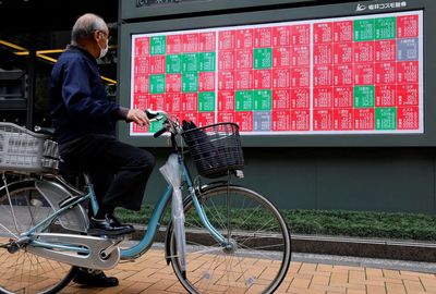 Japan's Nikkei falls in volatile trade as tech tracks Nasdaq selloff