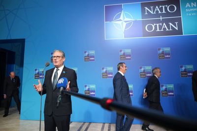 Starmer urges ‘unity’ at Nato summit again overshadowed by Trump