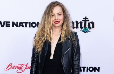 Bijou Phillips undergoes life-saving kidney transplant