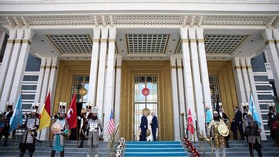 Erdogan gives world leaders a ceremonial welcome ahead of NATO summit