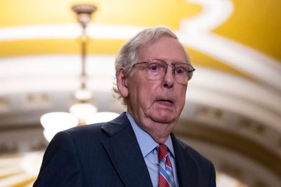'I'm Not Brain Dead': Mitch McConnell Calls GOP Allies From Hospital Bed After Leaked 911 Audio Reveals Cardiac Arrest