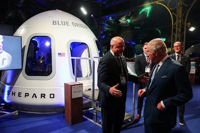 Jeff Bezos' Blue Origin Becomes Latest Company To Conduct a Massive Fundraising Round. Its Value Will Be Over $100 Billion