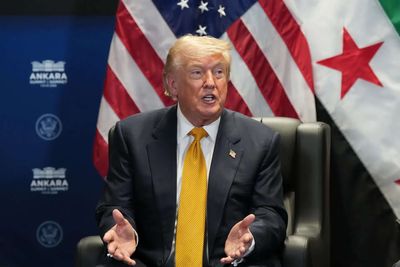 Can US President Trump 'cut off all trade' with Spain?