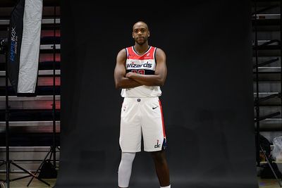 Khris Middleton Headed to Wizards in Shocking 6-Team Megatrade: Full Details of D'Angelo Russell, John Collins Moves