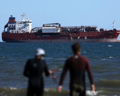 Oil prices rise sharply after Iran launches attacks on tankers near strait of Hormuz