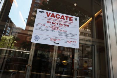 Protesters gather near NYC building at risk of collapse as developer downplays concern