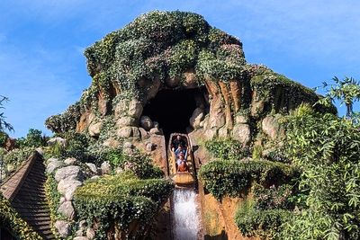 Disneyland closes Tiana Bayou Adventure after another child exits mid-ride: report