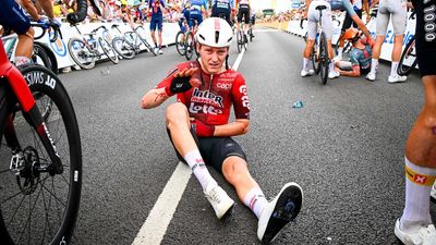 Which riders have abandoned the Tour de France 2026? Two riders withdraw after suffering broken collar bones in the crash at the end of stage 12