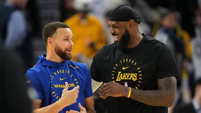 Steph Curry Addresses LeBron James Possibly Joining Warriors in Free Agency for the First Time