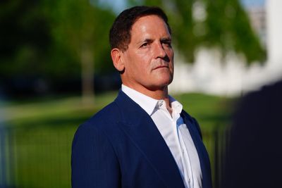 Mark Cuban accuses Mavericks owners of freezing him out in proposed arena move, newspaper reports