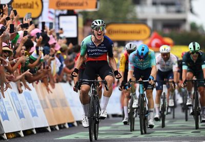 'When I saw the line I just went as hard as I could' –Olav Kooij wins first bunch sprint of 2026 Tour de France on stage five
