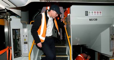 'Difficult job': Premier defends Washington over child safety review