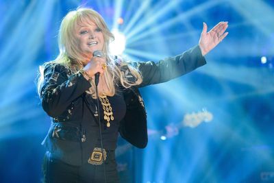 Bonnie Tyler: Total Eclipse of the Heart singer, 75, dies 'unexpectedly' in hospital in Portugal