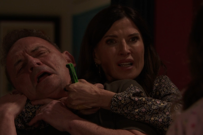 EastEnders fans spot blunder during Bea star’s exit scenes