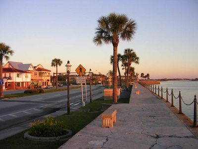 Florida spent decades building seawalls to protect its Atlantic coast, but scientists found seawall-backed beaches lost more than half a metre of elevation while natural dunes kept rebuilding after major hurricanes