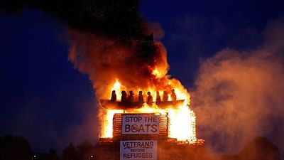 Mosque replica and anti-immigration signs appear on Northern Ireland bonfire