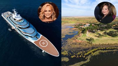One Walmart heiress owns a $300 million superyacht, while her billionaire sister owns a Texas ranch 13 times the size of Washington DC, where helicopters herd cattle