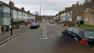 Murder probe launched as man stabbed to death in fight on south London street