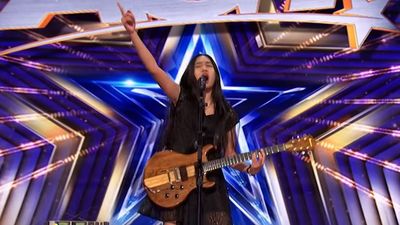 "You are a rock star, young lady": How a Thai teenager blew away America's Got Talent audience covering a '90s rock classic